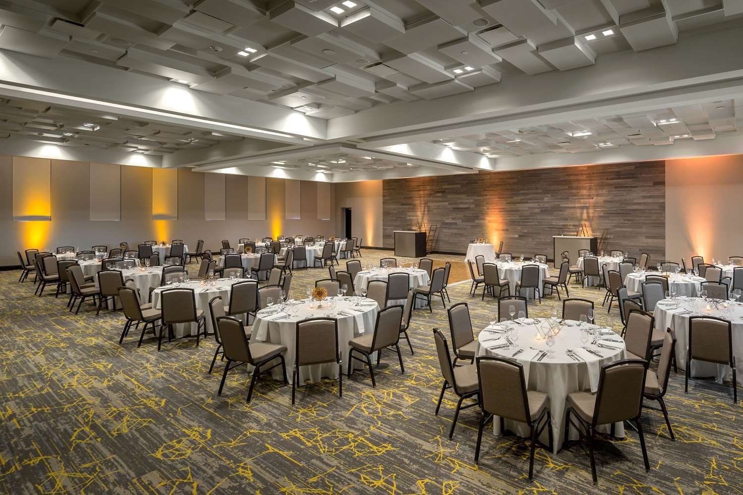 The Summit Hotel Cincinnati Esterno foto